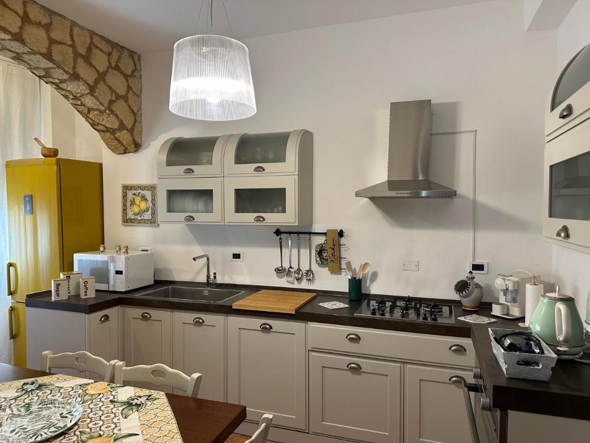 Ferienwohnung La Kalsa Di Somavi Palermo Exterior foto